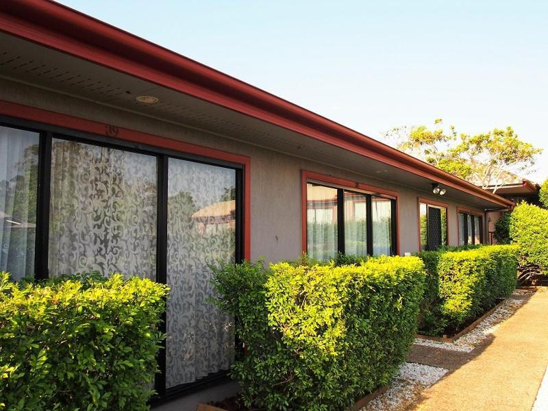 Springwood Motor Inn Exterior photo